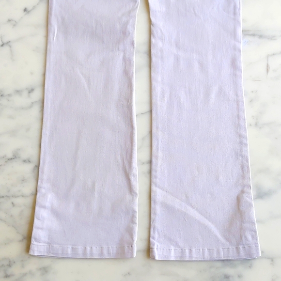 NWOT. Cotton and Lycra High-Waist Flare Leg Stretch Pant w/Side Button Opening. - Picture 6 of 8
